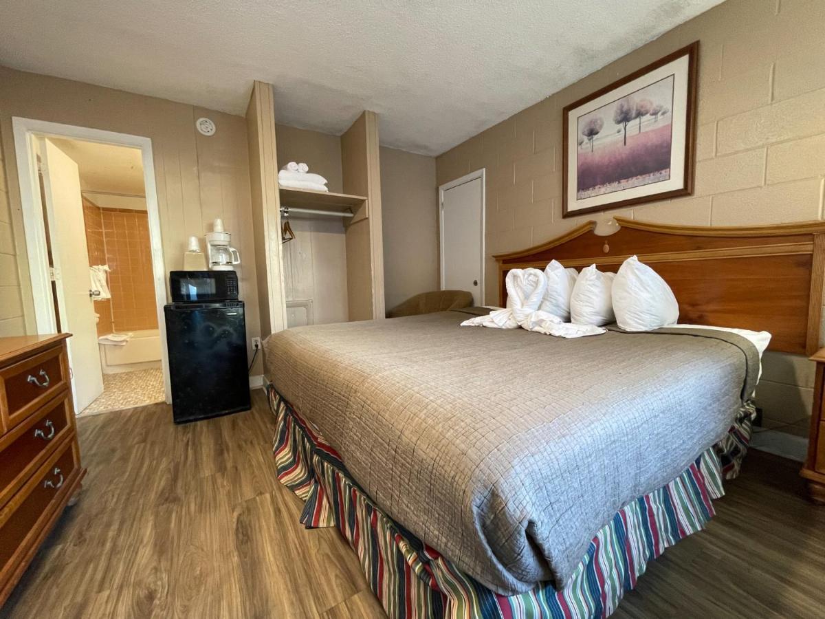 Polynesian Oceanfront Hotel Myrtle Beach Eksteriør billede